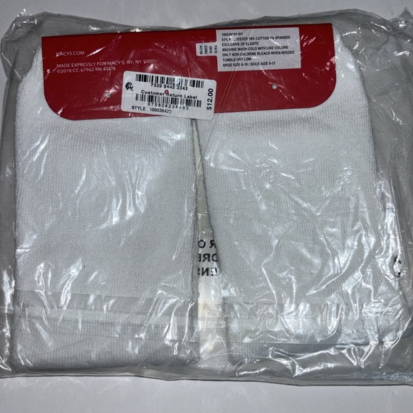 NWT Lot of 6 Charter Club Grippy Socks Laugh a lot, Wine a Little MSRP $72 - Picture 3 of 3